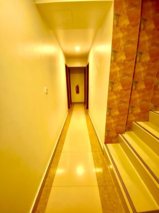 Beach Breeze And Spa Hulhumalé Exterior foto