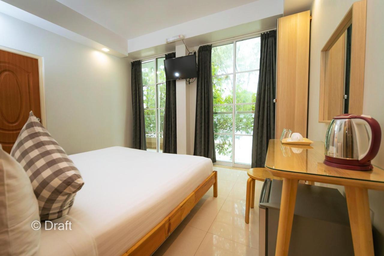 Beach Breeze And Spa Hulhumalé Exterior foto