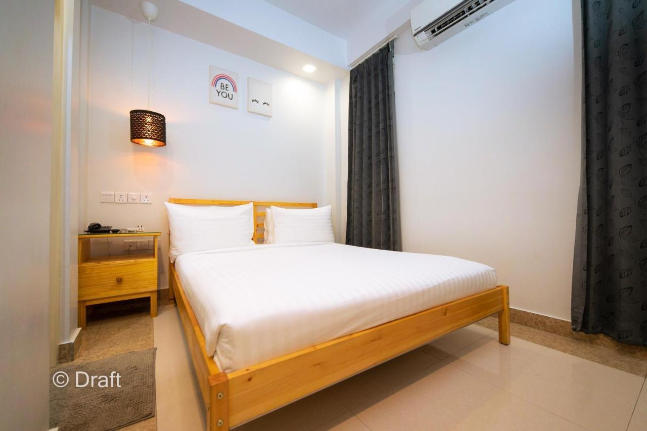 Beach Breeze And Spa Hulhumalé Exterior foto