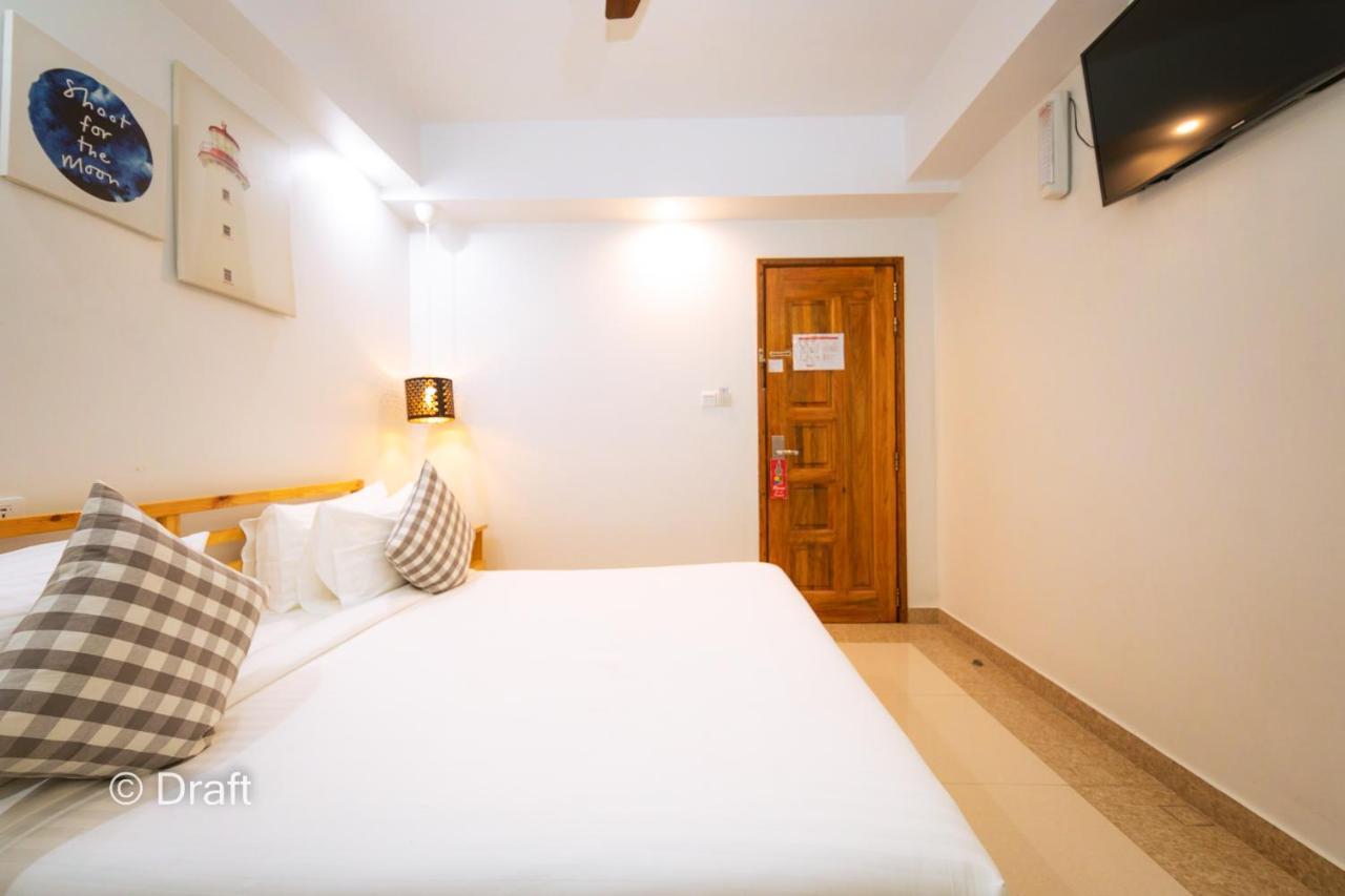 Beach Breeze And Spa Hulhumalé Exterior foto