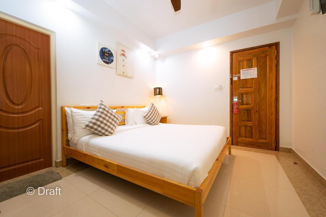 Beach Breeze And Spa Hulhumalé Exterior foto
